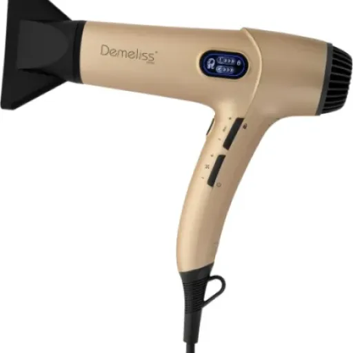 Test Demeliss SAINT ALGUE PRO SERIES : le sèche-cheveux compact qui veut jouer dans la cour des pros