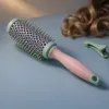 Choisir la meilleure brosse pour boucler les cheveux : guide expert pour des boucles définies et sans frisottis
