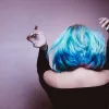 Choisir un sèche cheveux puissant pour des cheveux protégés et brillants