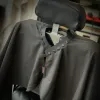 Test TRU BARBER Cape de Coiffeur XXL : une vraie cape de barbier qui fait le job (mais pas parfaite)